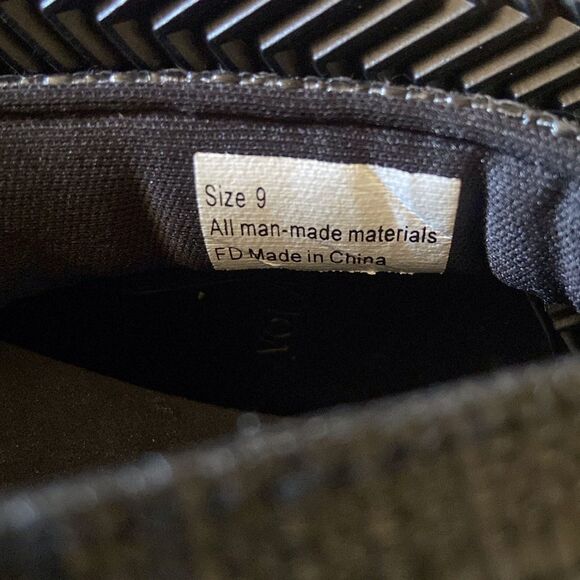 Volatile Women’s Bahama Wedge Casual Shoes Size 9 - Picture 7 of 9